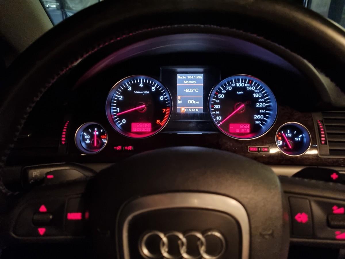 Audi A8 <D3> V8 37 Fsi (06년형) - 11