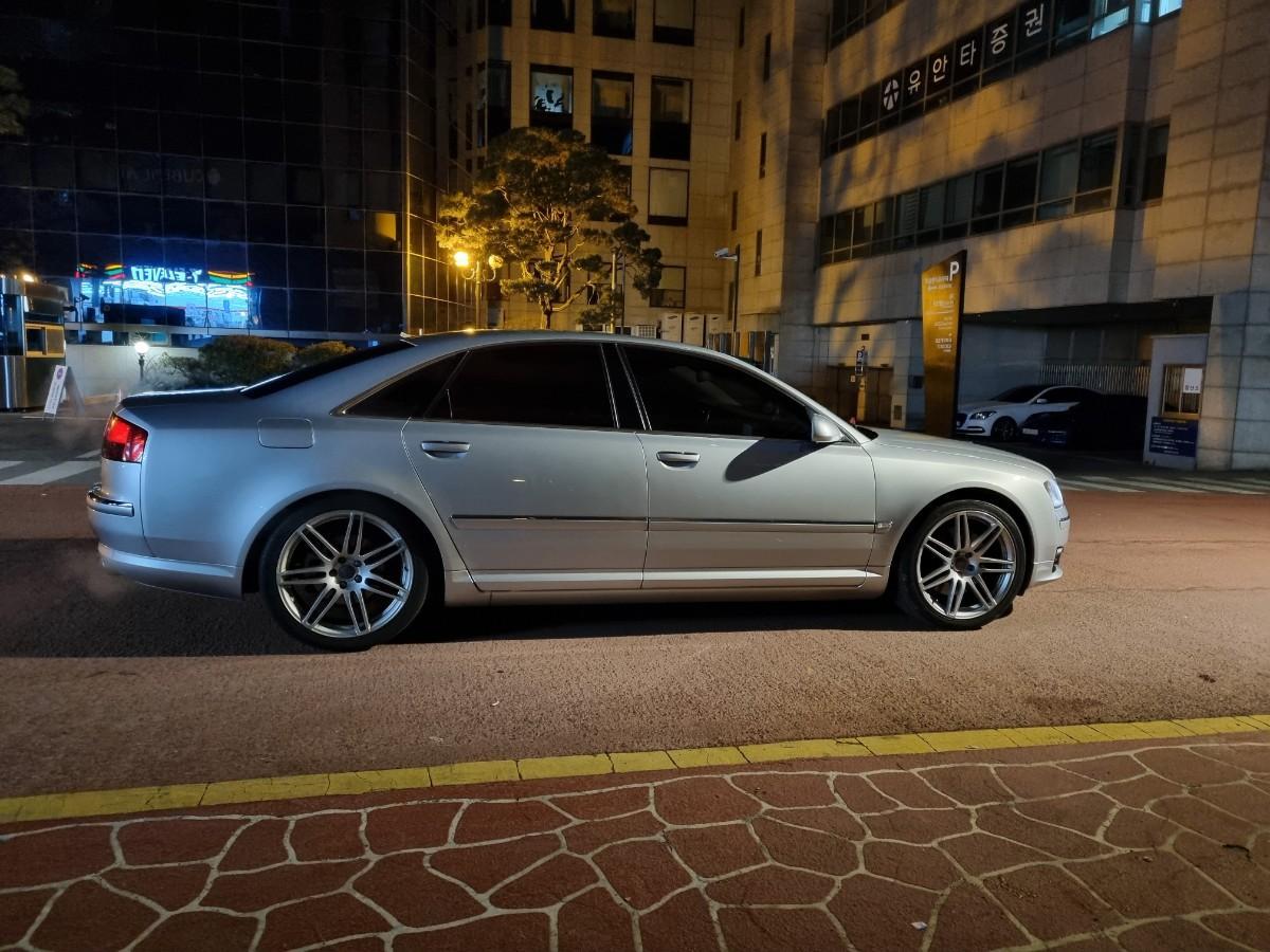 Audi A8 <D3> V8 37 Fsi (06년형) - 4