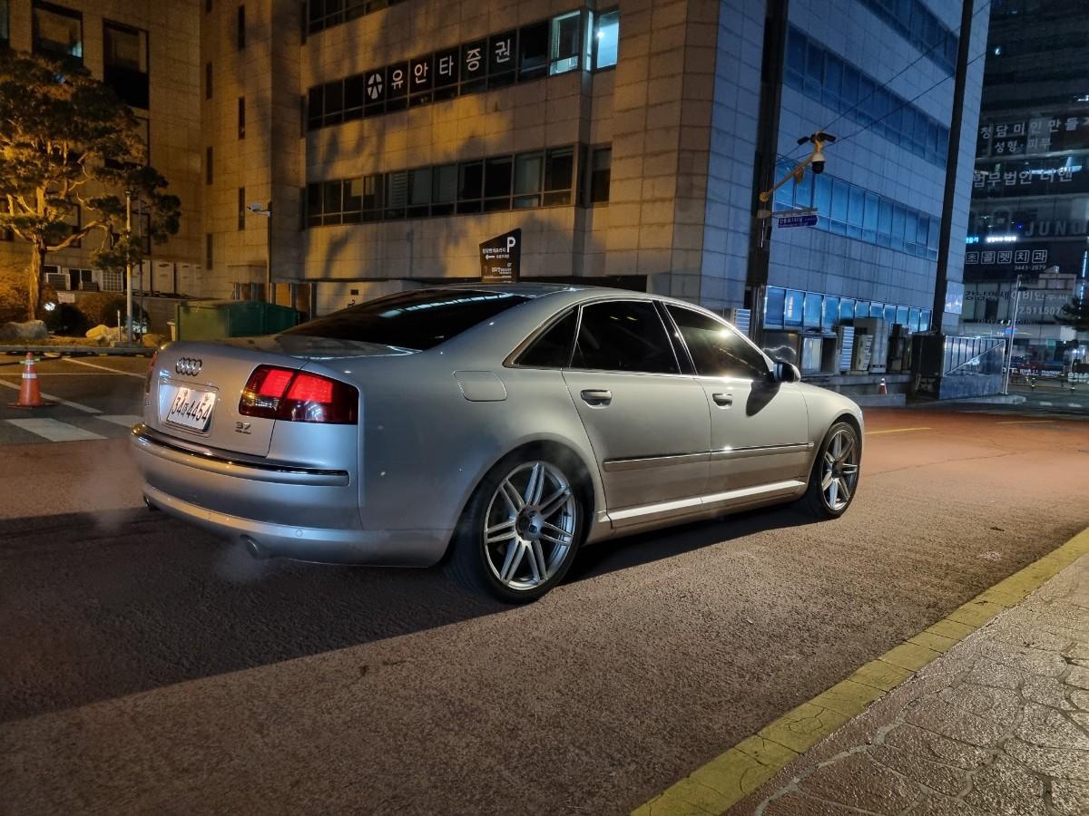 Audi A8 <D3> V8 37 Fsi (06년형) - 5