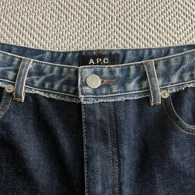 택포함! APC 아페쎄 데님 반바지