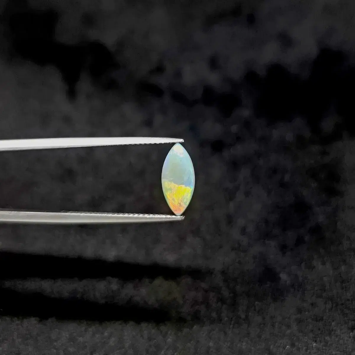 천연 오팔 마퀴즈컷 캐보션 1.08ct (10월탄생석 밀크오팔 상급오팔)