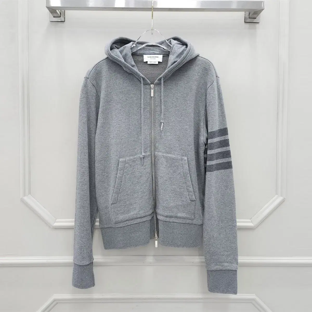 1 / Thom Browne Gray Diagonal Armband Hooded Zip-up