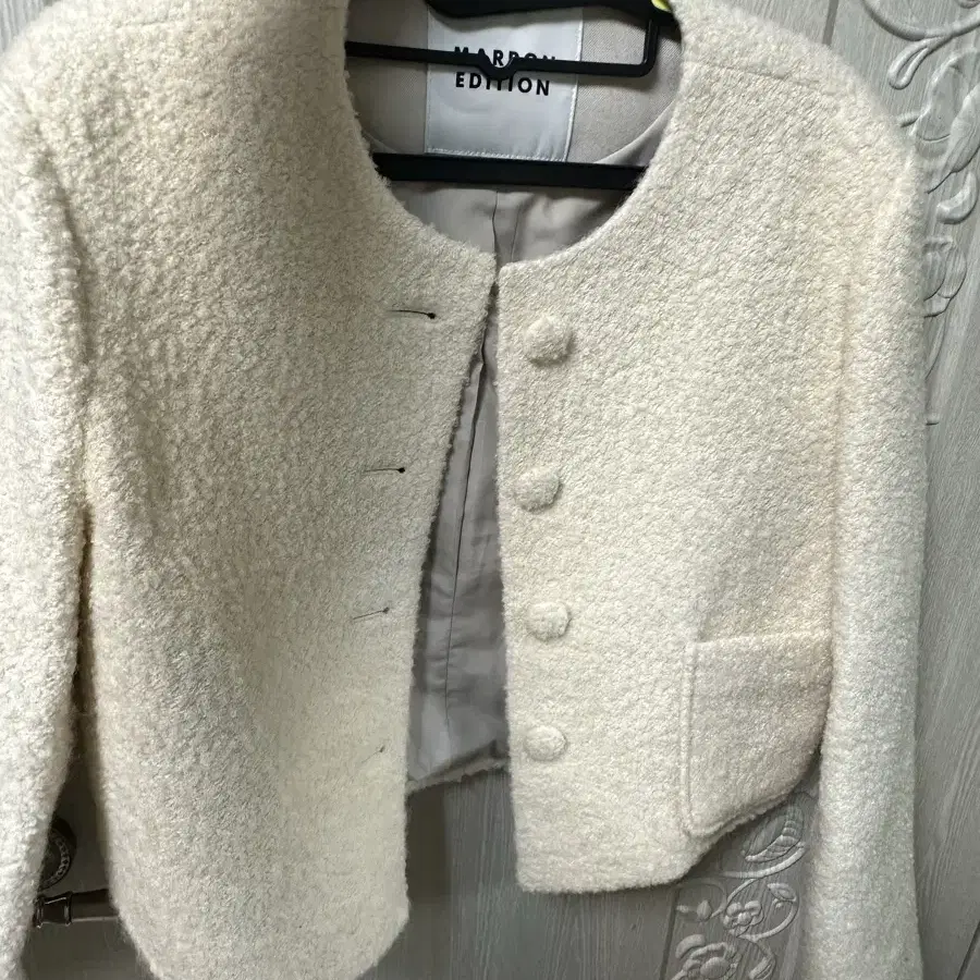 마론에디션 크림부클자켓 Cream Boucle Wool Blazer