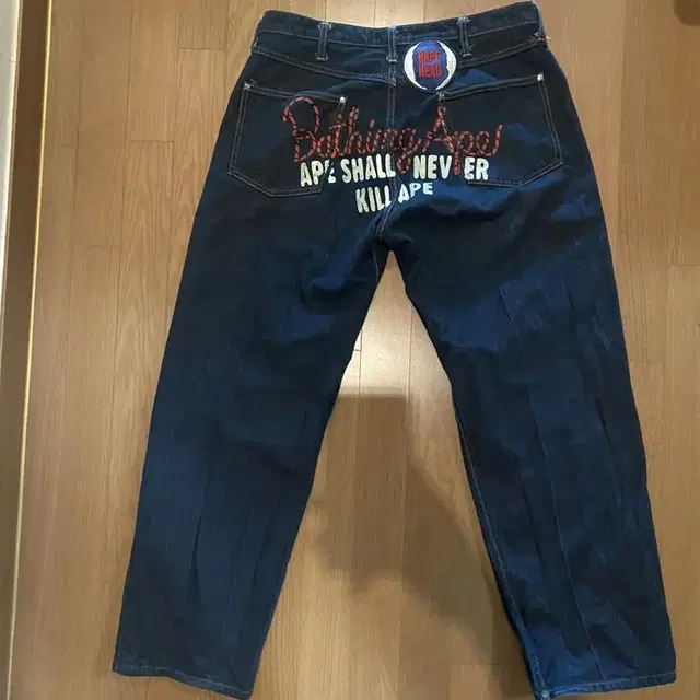 A bathing ape jeans og