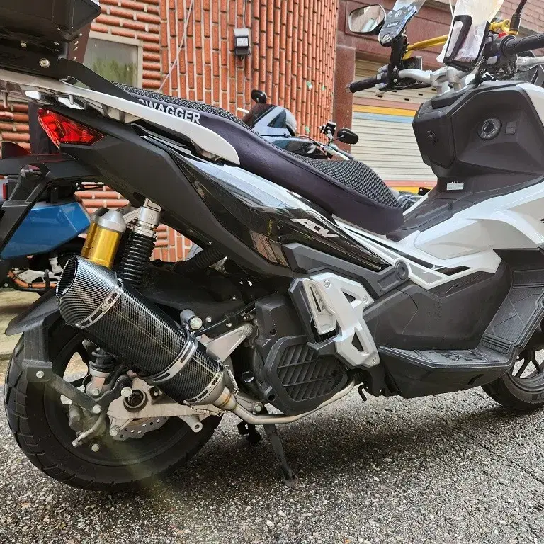 pcx nmax gsxr cbr msx adv125 튜닝 머플러