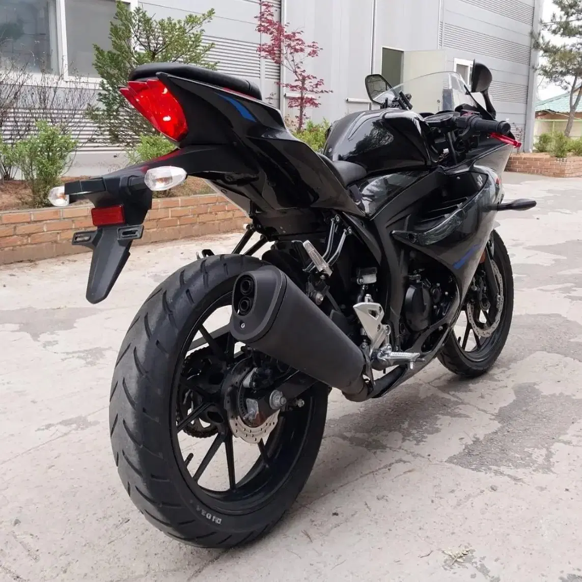 스즈키 gsxr125 19년식 순정머플러 판매 GSXR