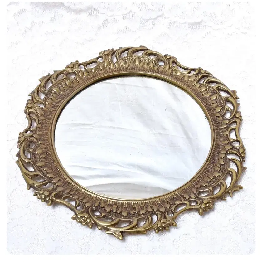 German copper mirror #구리거울,#앤틱거울,#앤틱구리거울,#독일산거울 on Bunjang Global Site.