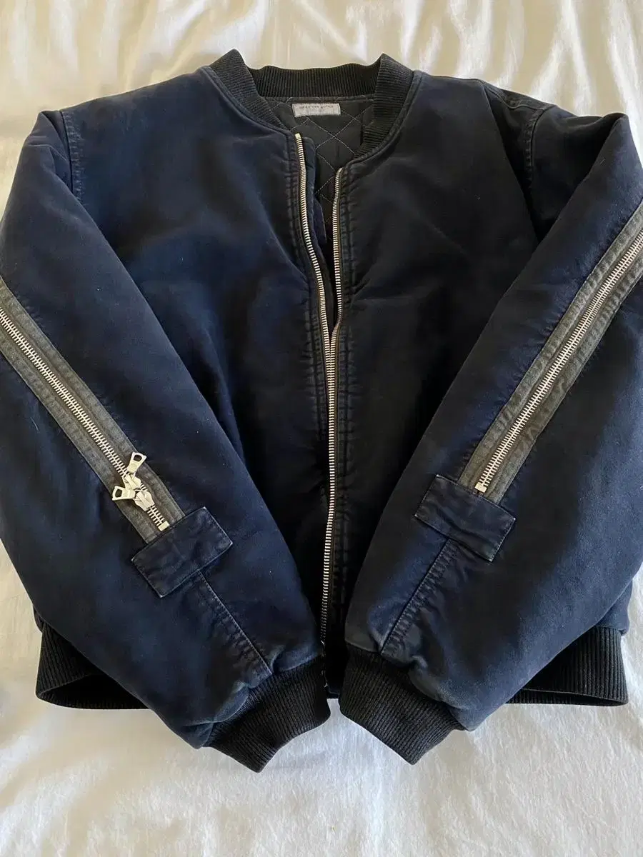 Driss vahn Norton Backzipper Bomber