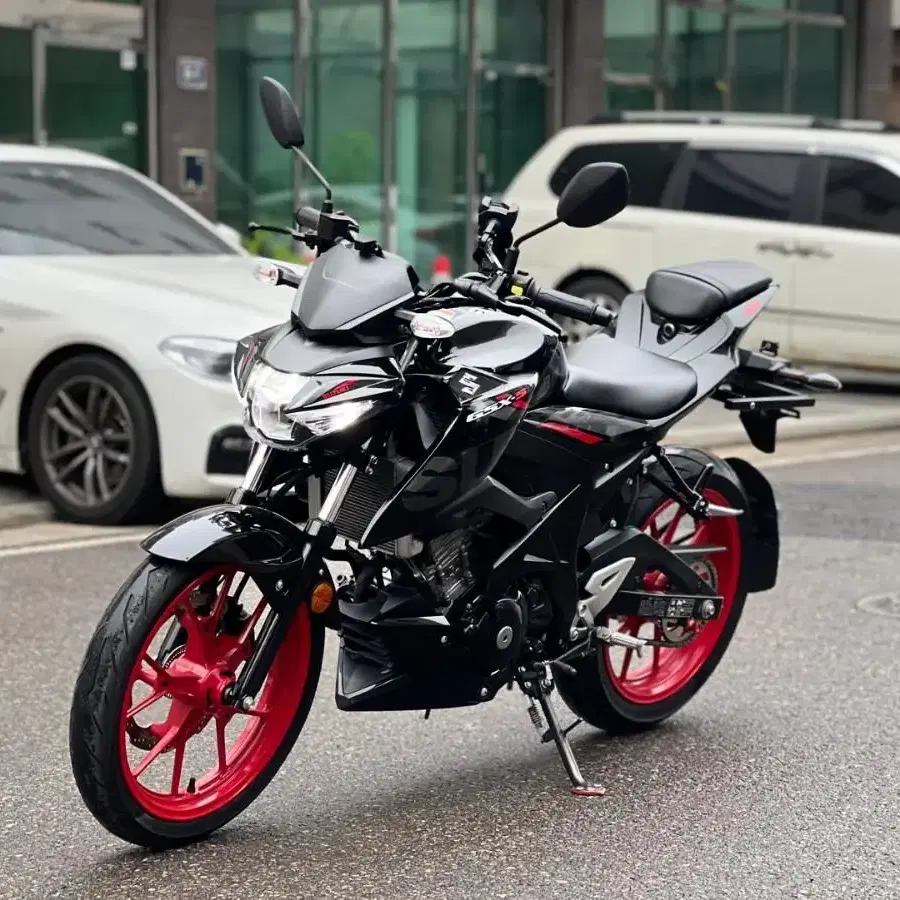 스즈키 GSXS125 20년식 14000키로 240만원 판매합니다