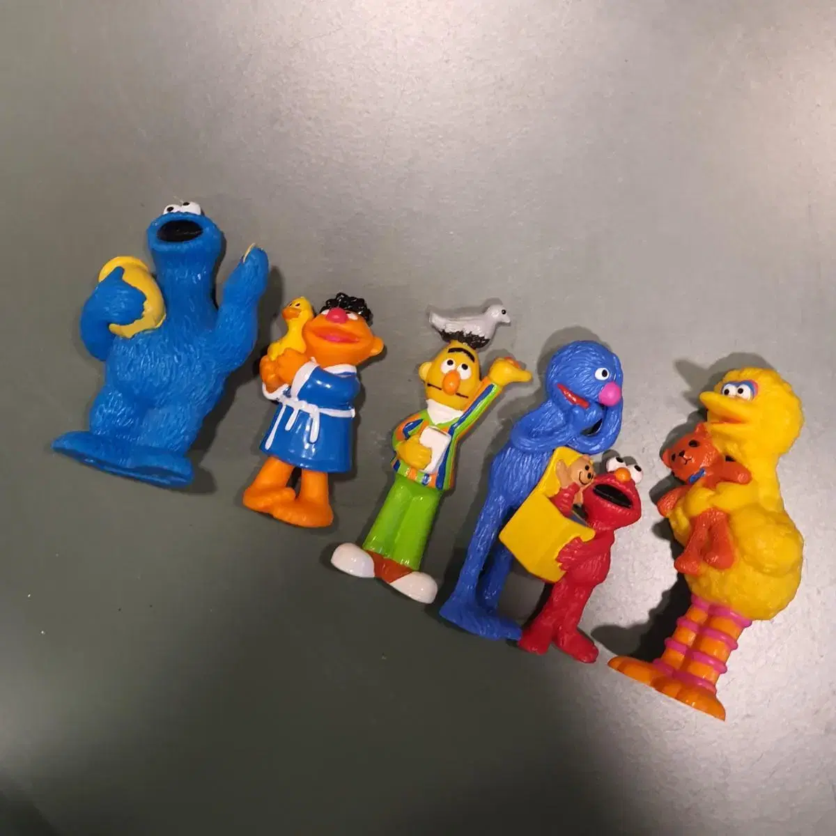 tyco release Sesame Street figures 5 types