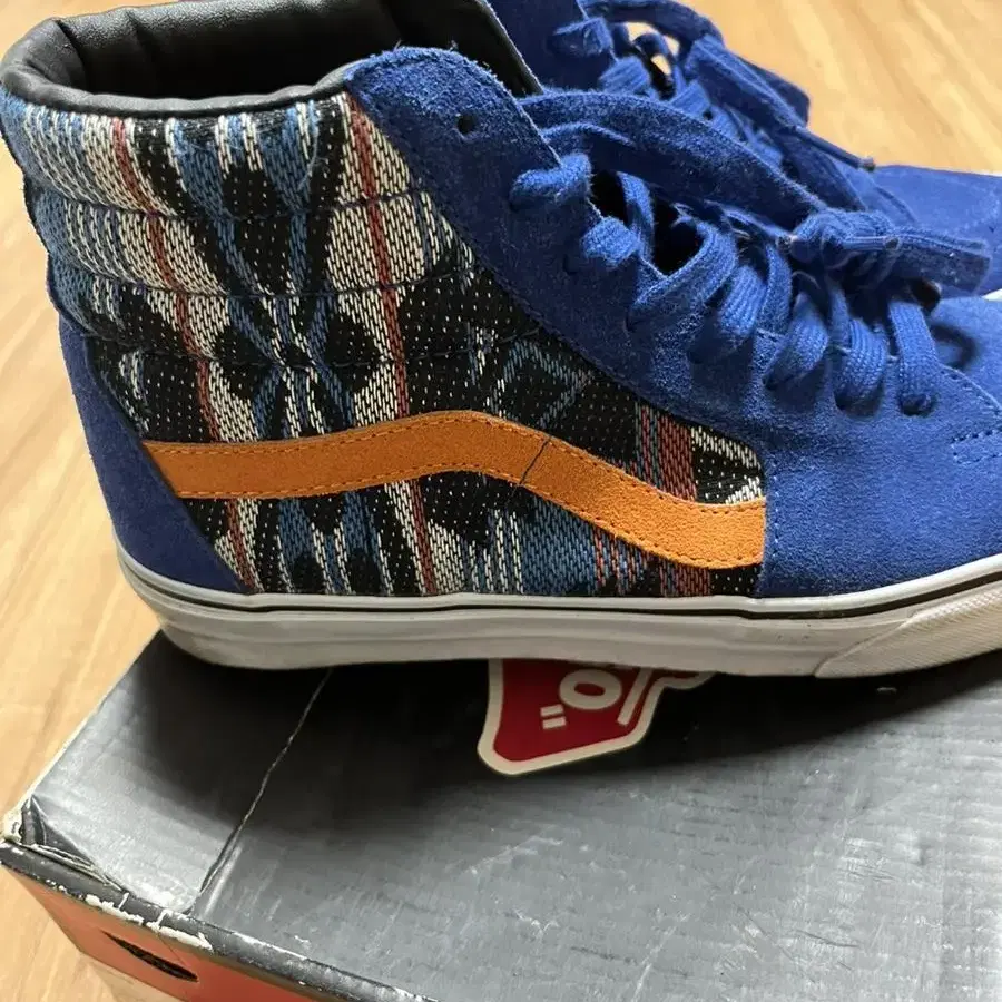 반스 Sk8-Hi(Suede/Inca)