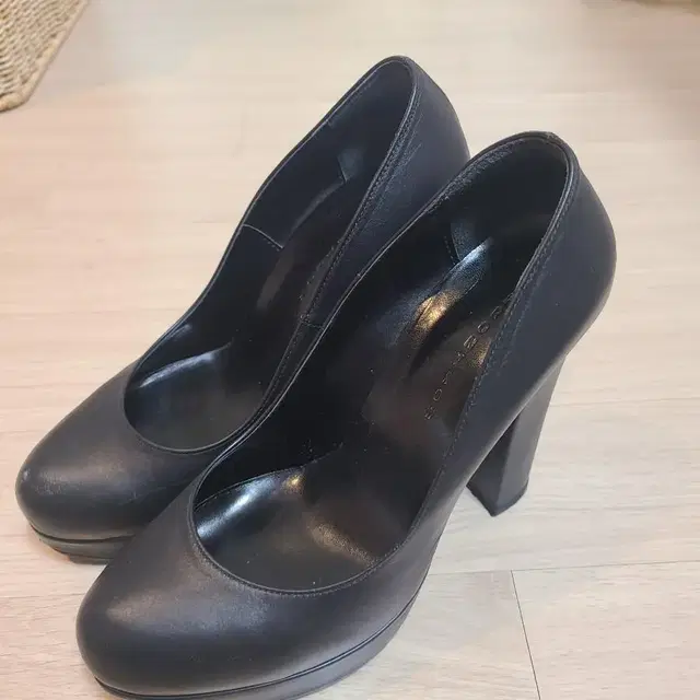 프론트로우 frontlow 9cm 240 송혜교구두