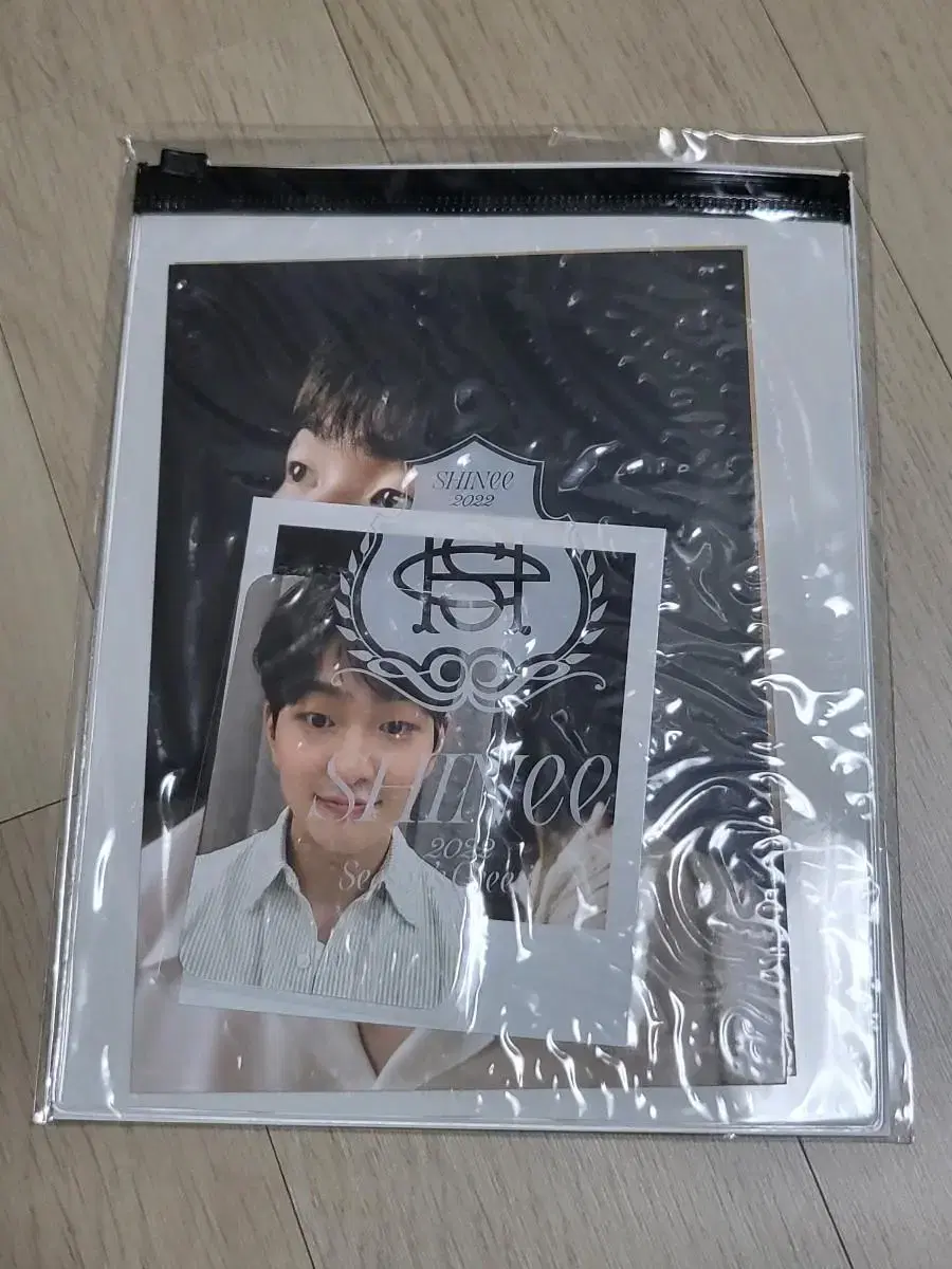 SHINee 22seasons greetings photopack sealed onew