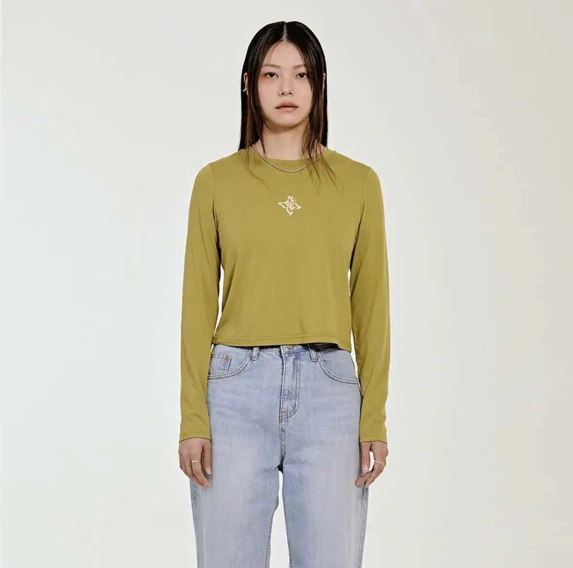 Stumpini Needle Long Sleeve Green Cropped T-Shirt