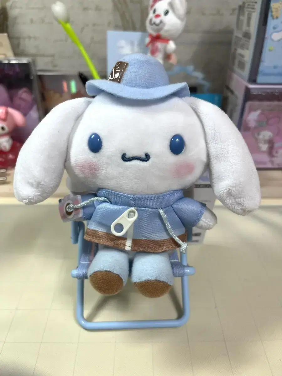 Sanrio Cinnamoroll Camping Mascot Doll + Camping Chair