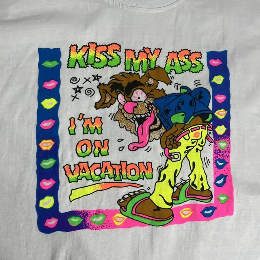 빈티지 kiss my ass im on vacation 코믹 티셔츠