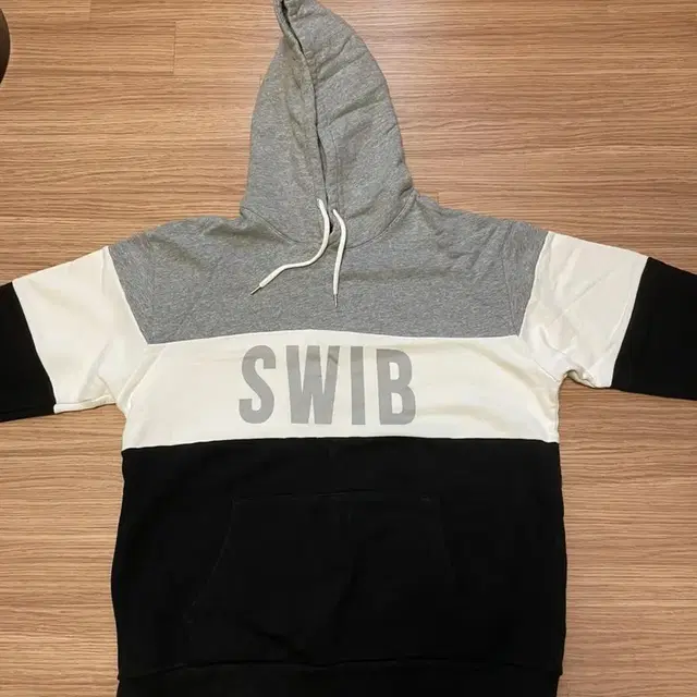 SWIB 후드티 XL