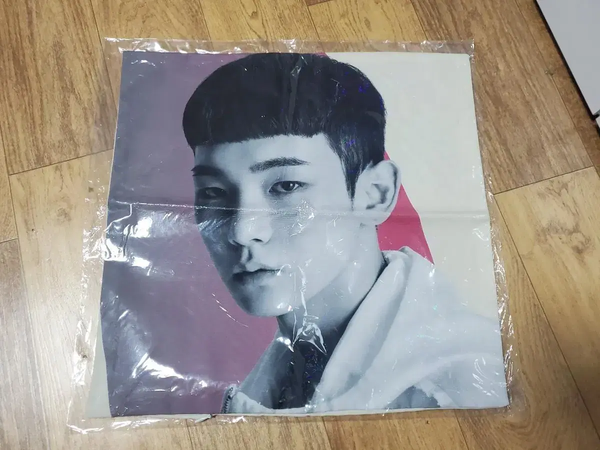 Shinee key shinee World 5 Cushion Cover