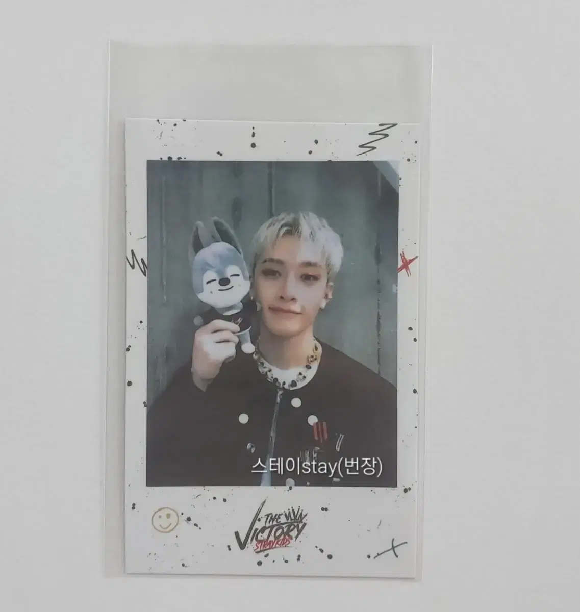 bang chan skzoo popup store pola