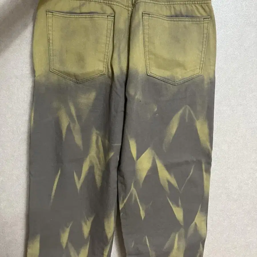 Thisisnevrthat Pants L size