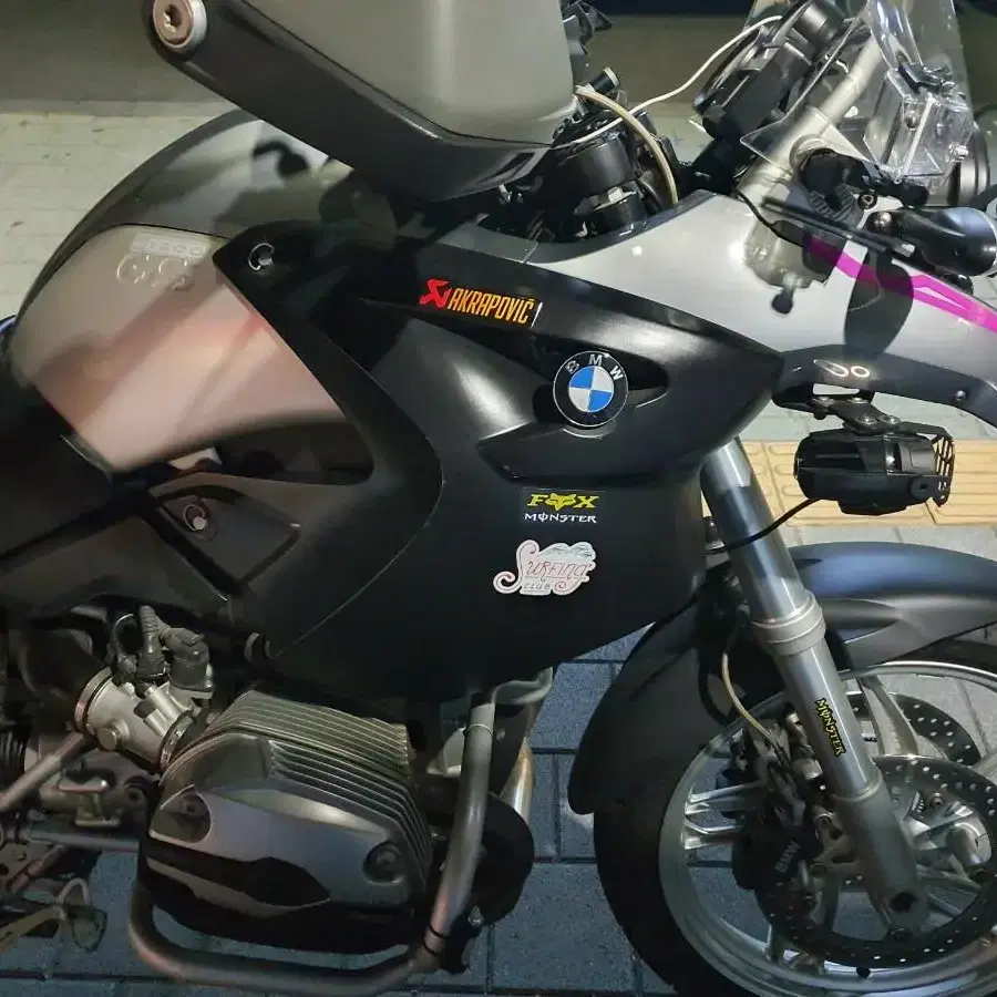 BMW 1200GS  은색 06년식  24500키로  신차급 소장용 정리