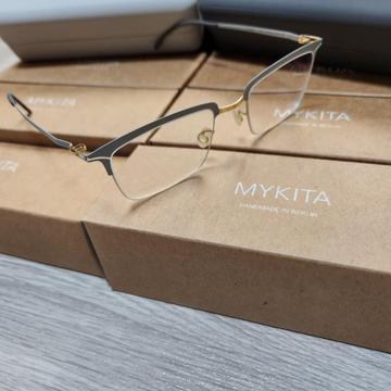마이키타 안경 나만 알고 있는 특별 할인 혜택! 클릭하세요!