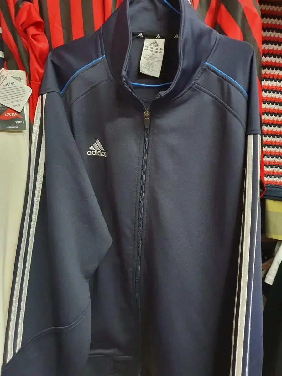 Adidas 2xL Athlete's Storage Only