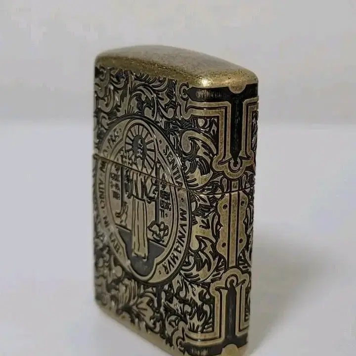 ZIPPO 지포 29719 ARMOR ST BENEDICT 콘스탄틴 라이