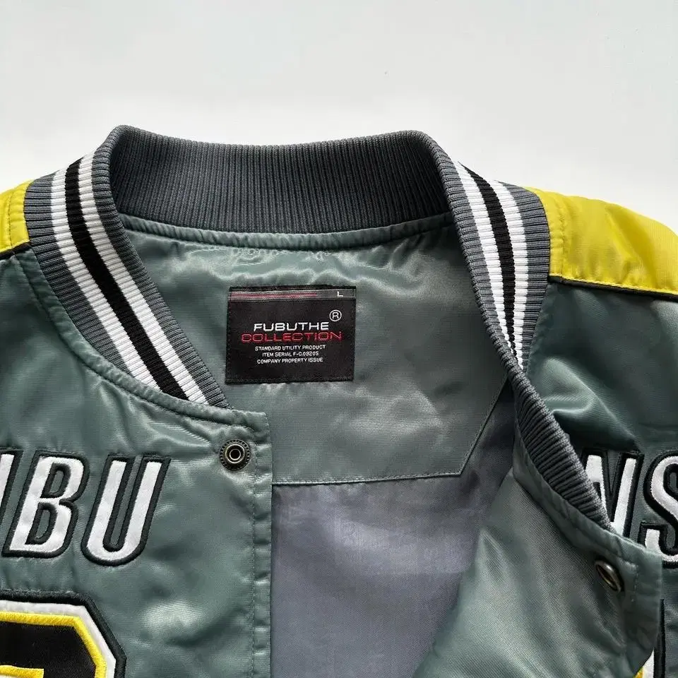 Fubu 올드스쿨 베이스 볼 스타디움 자켓