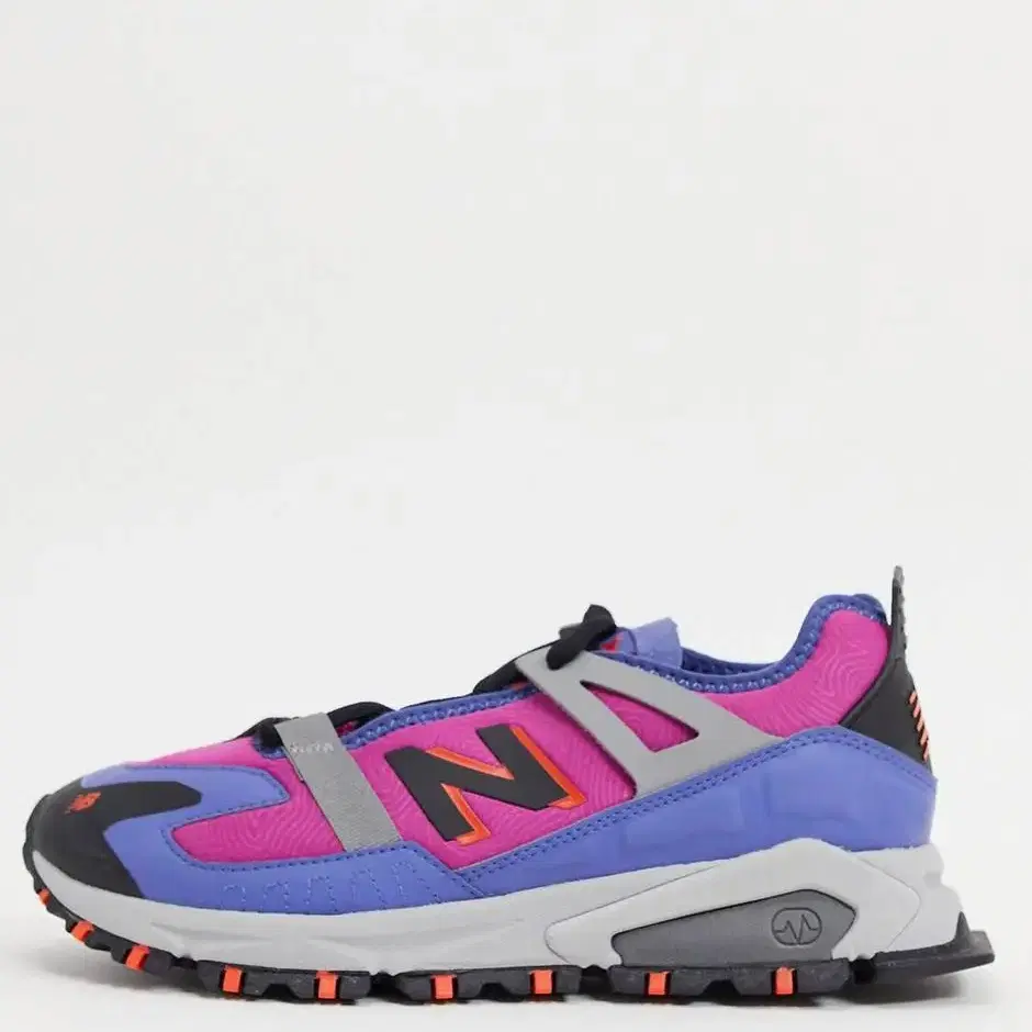 (새상품)newbalance x-racer trainers in pink