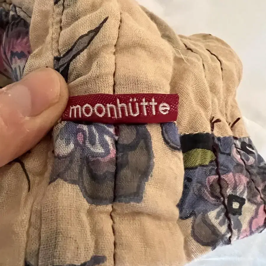 moonhutte 치앙마이 버킷햇