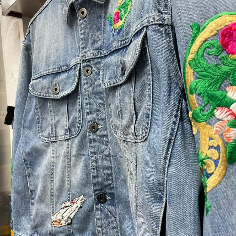 베르사체 Versace Beverly Palm denim jacket