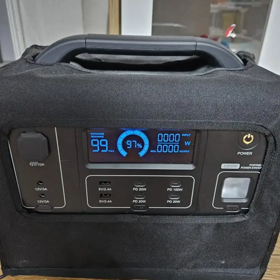 파워뱅크220v 1200와트급