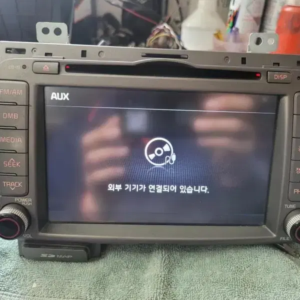 더뉴스포티지R 카오디오 96560-3W600DC8 중고품 블루투스 DMB