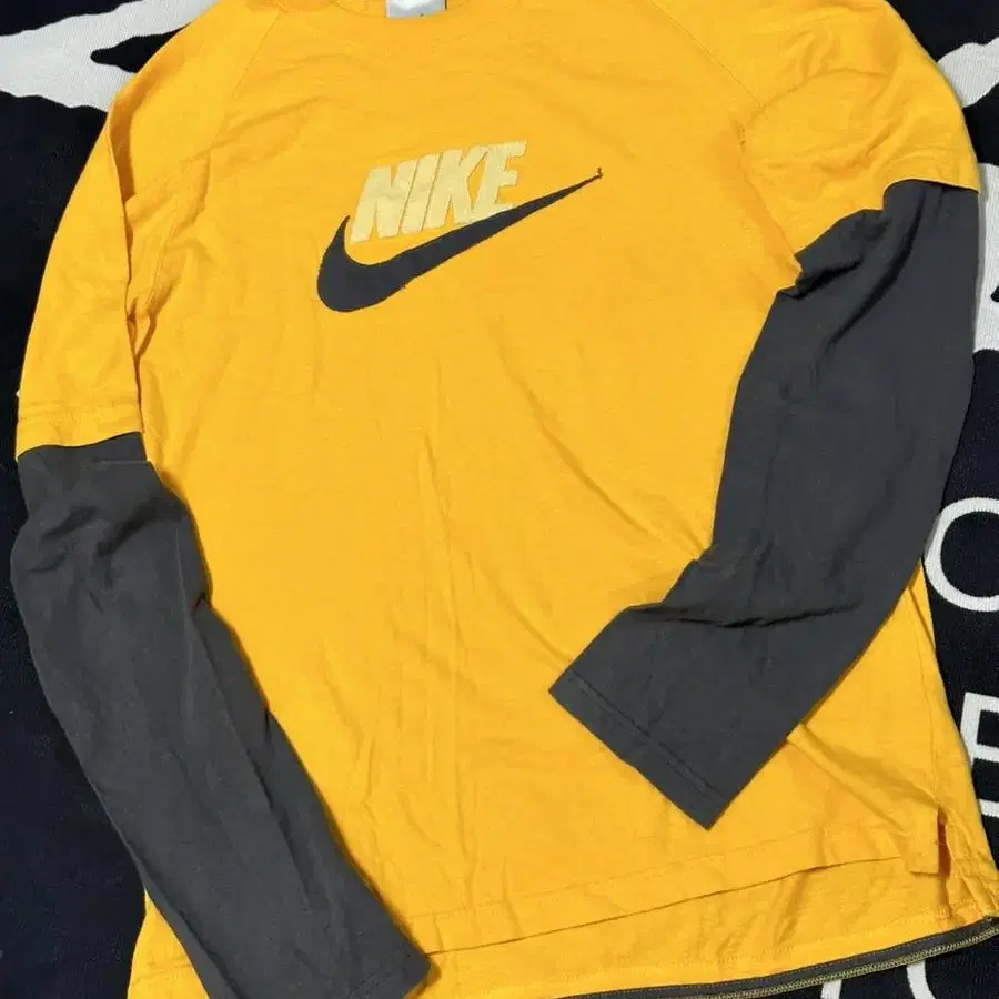 00s NIKE LONG SLEEVE