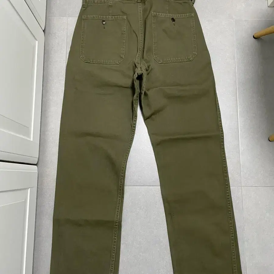 PASTORAL PANTS (DMGD CHINO) olive