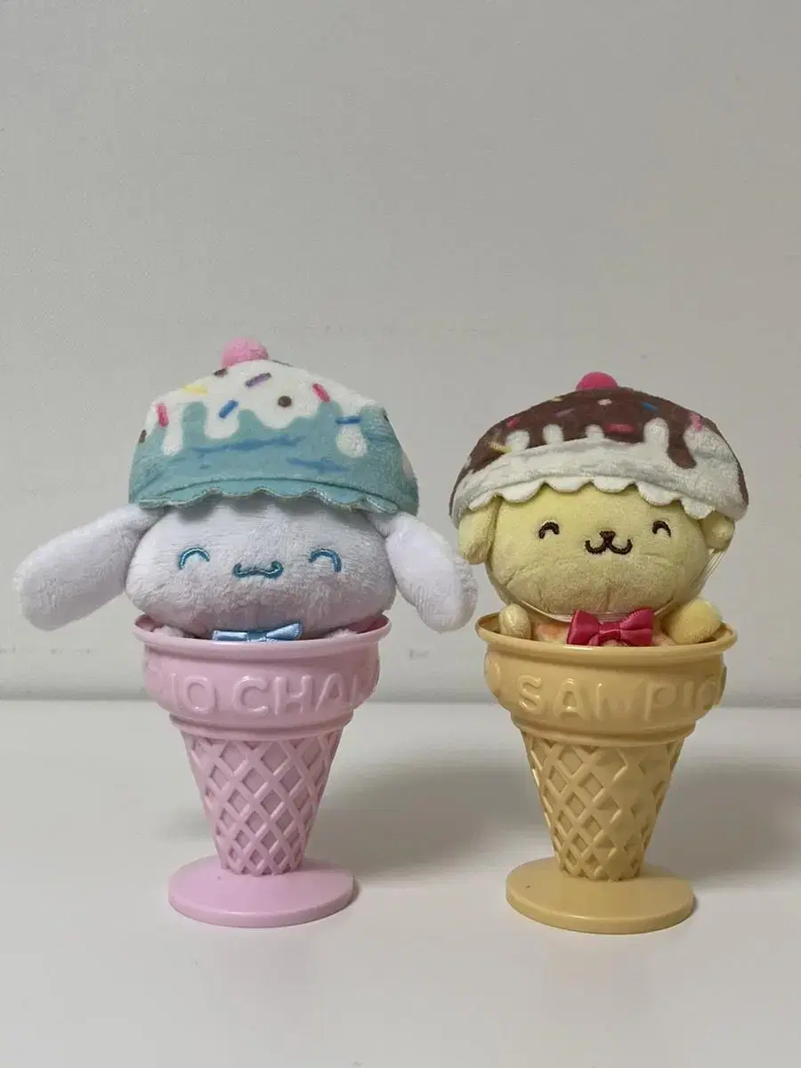 Pompompurin Cinnamon Roll Ice Cream Series