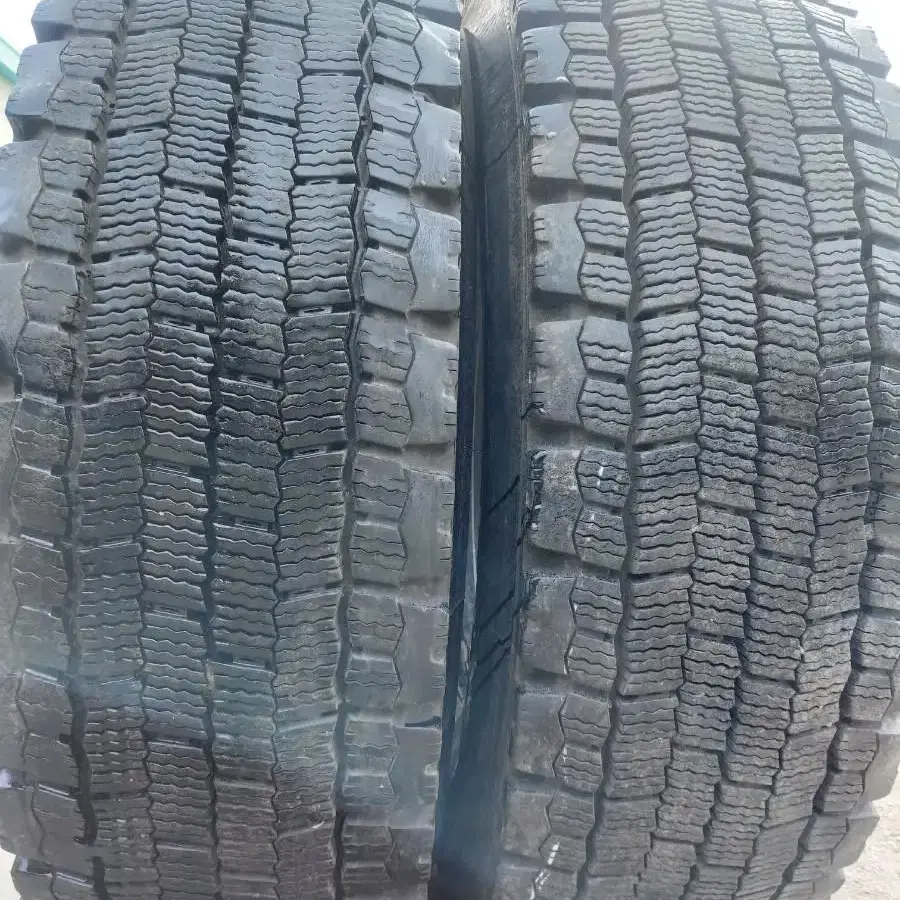 대형카고차량용 트레일러용 315/80R22.5 미쉐린 중고타이어