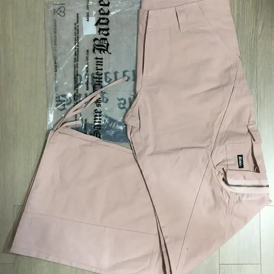 배디 dixie parachute cargo pants