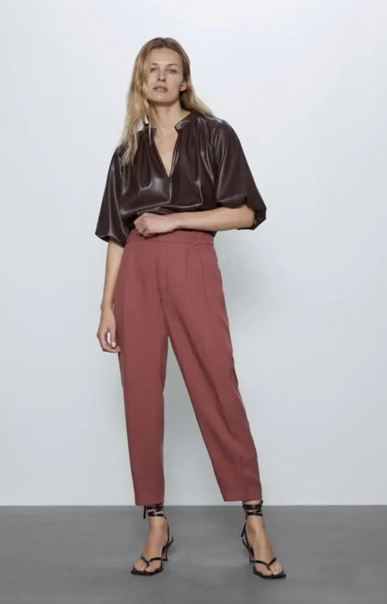 자라바지. Zara pants. 새제품