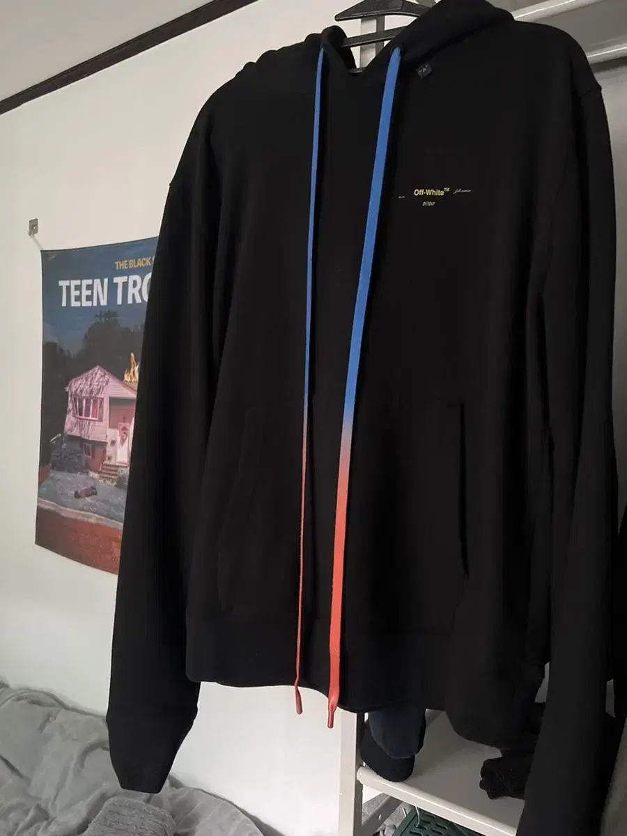 Off-White Hoodie