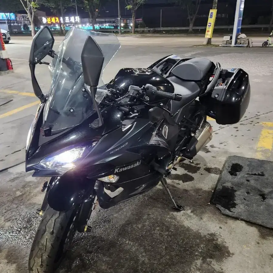 z1000sx 19년식 2.1만키로 판매합니다