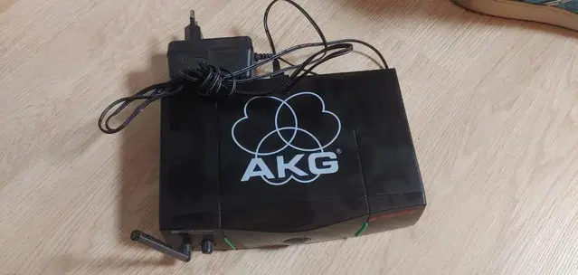 AKG 마이크수신기 sr 40