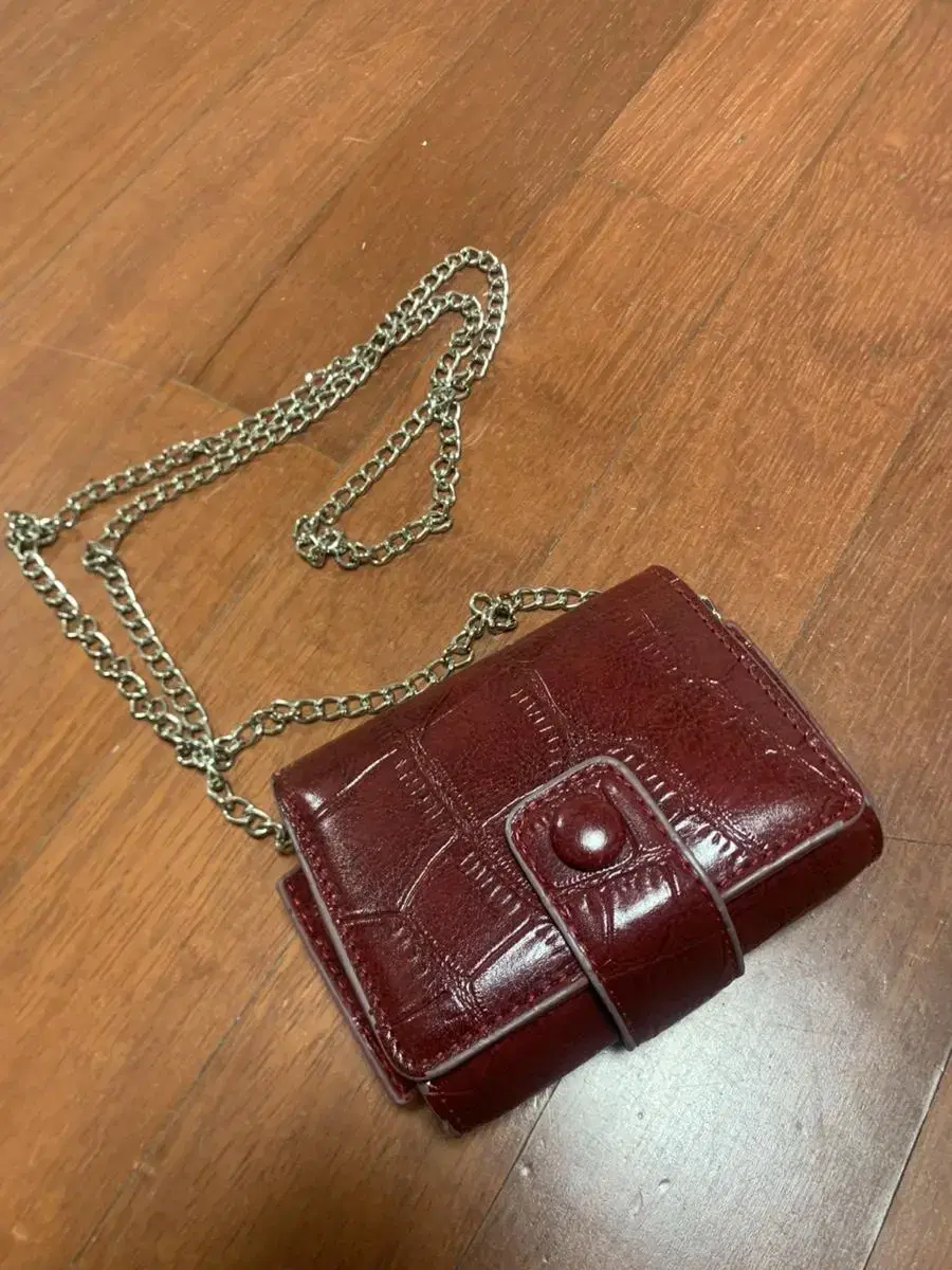 Mini chain bag