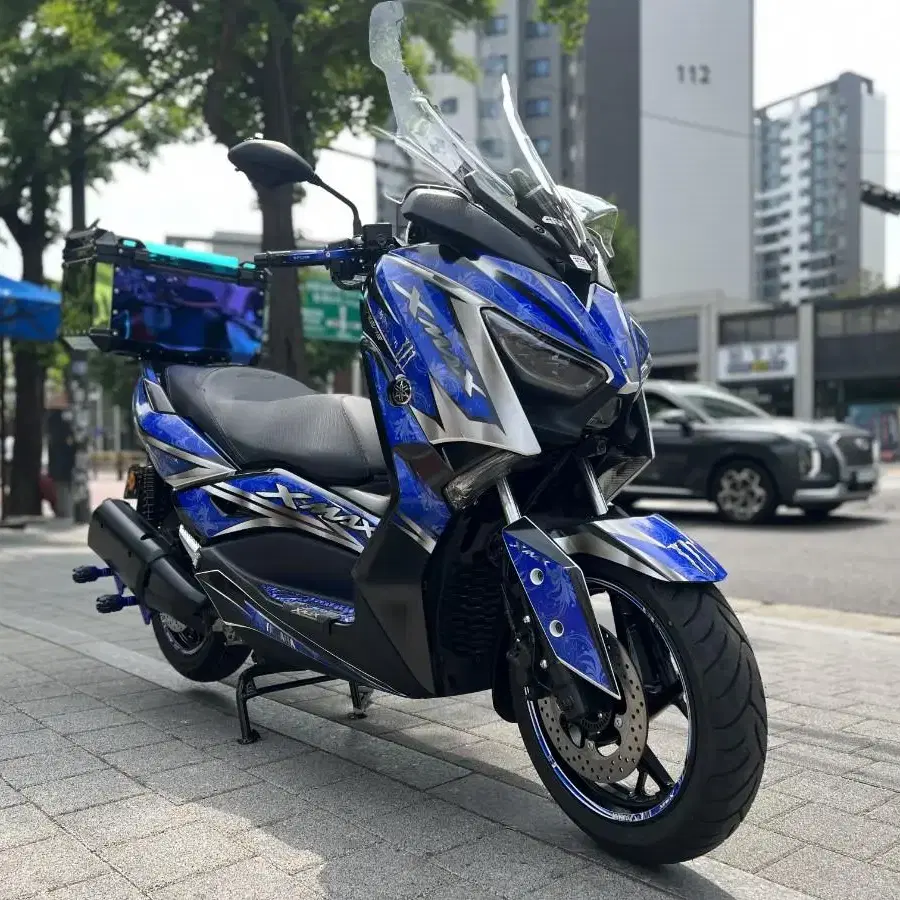 Xmax300  블루 데칼 판매합니다