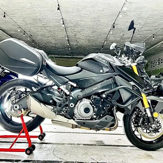 ( 스즈키 ) GSX S 1000 23년식 신차급 부산울산대구창원서울김천