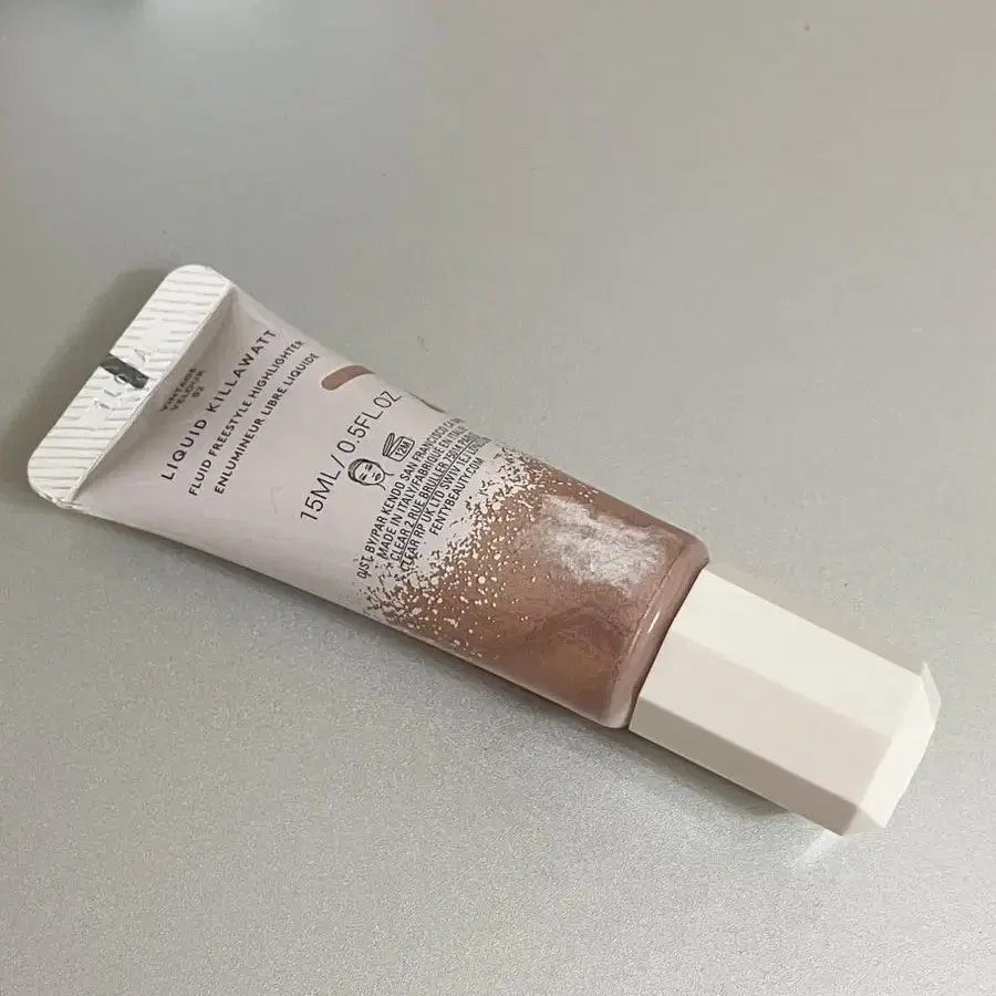 fenty beauty 하이라이터