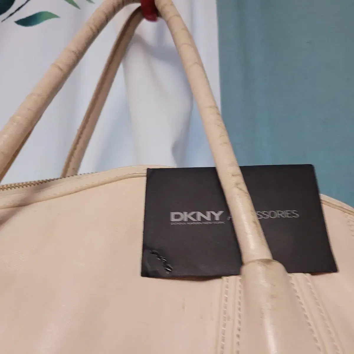 dkny 가방 정품 70만원대 급처 48*37