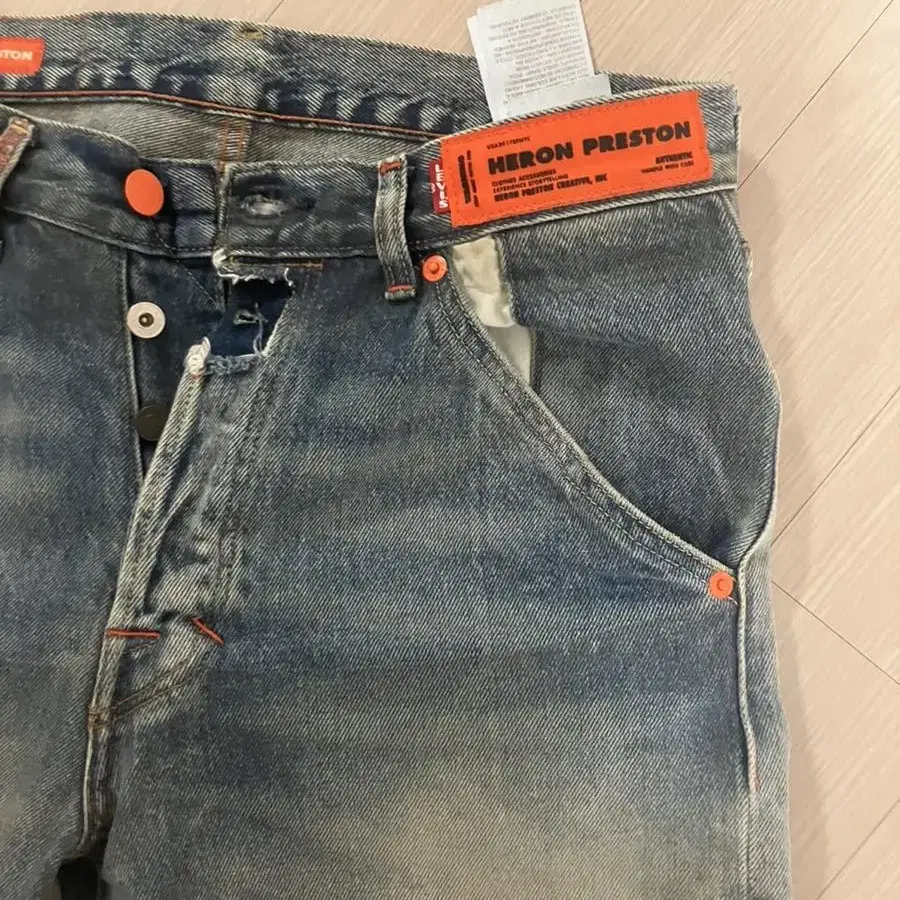 heron preston x Levis 빈티지 워싱 청바지