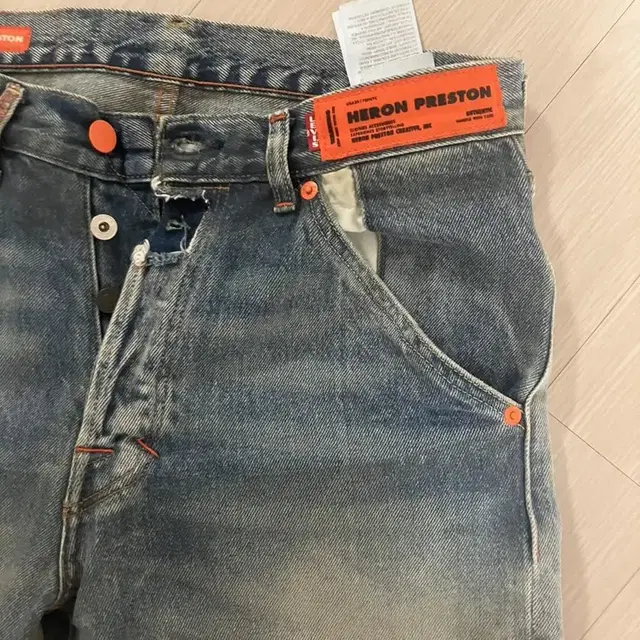 heron preston x Levis 빈티지 워싱 청바지